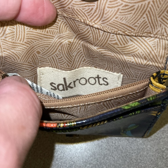 Small Sak Roots wallet - Picture 4 of 4
